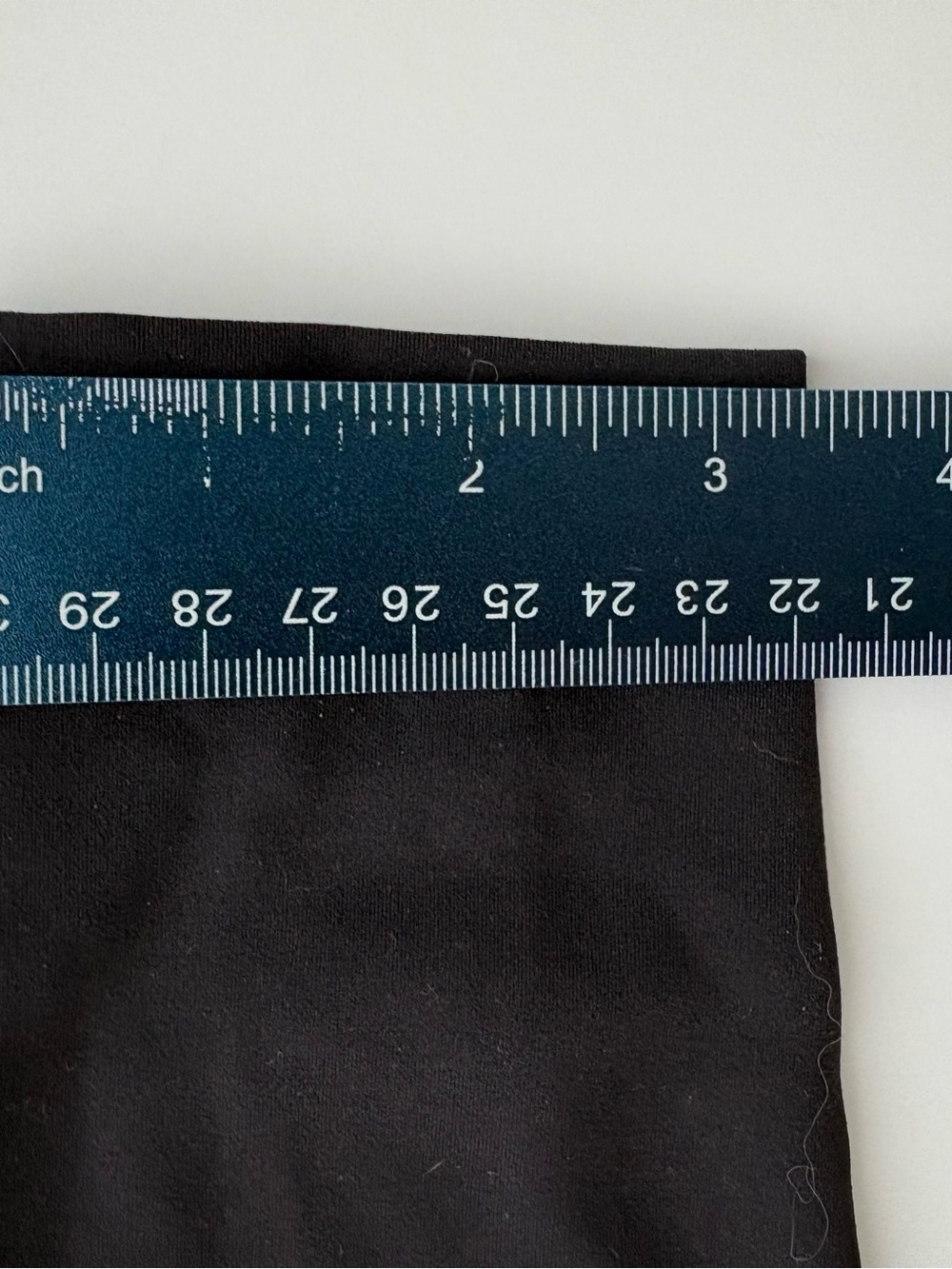 Lululemon Black Full Length Running Leggings Pockets Size 4 28” - Picture 7 of 7